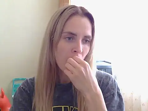 Snapshot of JayeTyler chatting on November 21, 2025, 10:47 am JayeTyler online show from November 21, 2025, 10:47 am