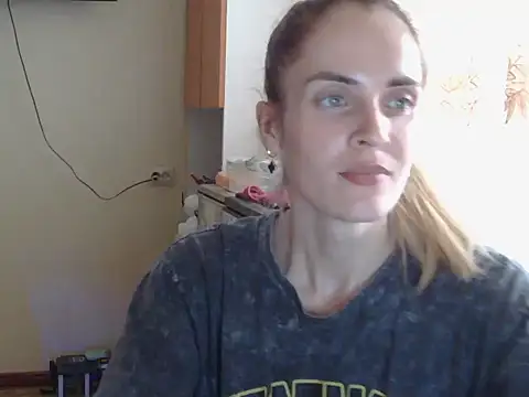 Snapshot of JayeTyler chatting on November 24, 2025, 7:52 am JayeTyler online show from November 24, 2025, 7:52 am