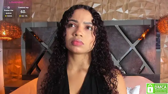 Snapshot of Michell_evans chatting on October 13, 2025, 11:54 am Michell evans online show from October 13, 2025, 11:54 am