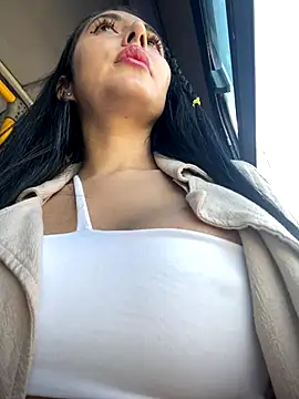 oh nina online show from September 28, 2025, 9:20 pm