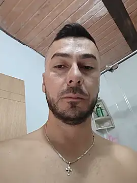 deibyzapata online show from June 17, 2026, 12:29 pm
