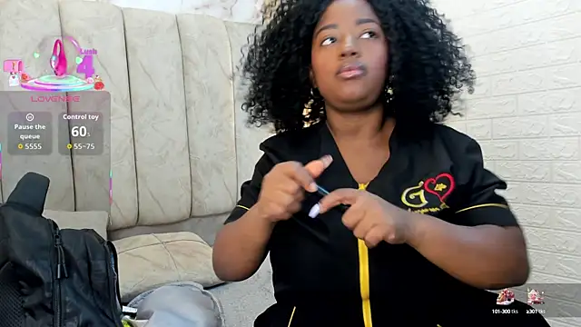 kiarazafira online show from September 9, 2025, 2:05 pm