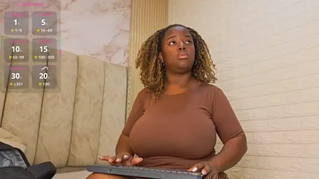 kiarazafira online show from November 7, 2025, 11:21 am