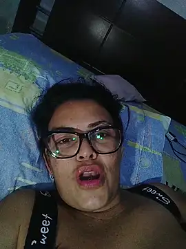 Snapshot of Oceanosexxx chatting on January 6, 2026, 6:33 pm Oceanosexxx online show from January 6, 2026, 6:33 pm