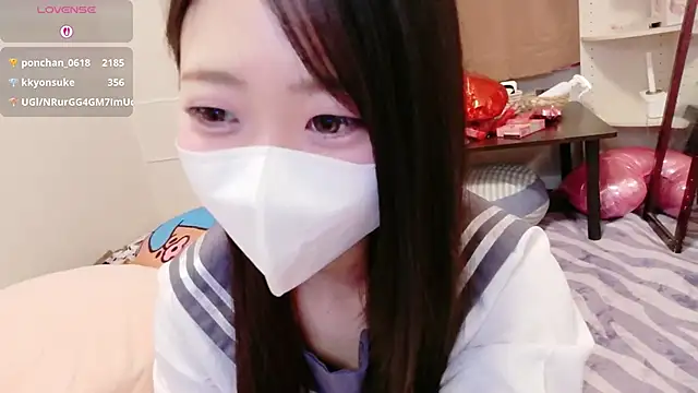 Snapshot of OSUSHI-CHAN chatting on February 14, 2026, 9:22 pm OSUSHI-CHAN online show from February 14, 2026, 9:22 pm