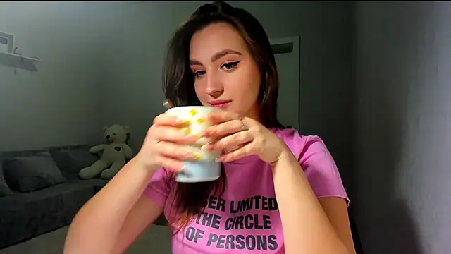 Snapshot of Wise_Bunny chatting on March 2, 2026, 1:07 pm Wise Bunny online show from March 2, 2026, 1:07 pm