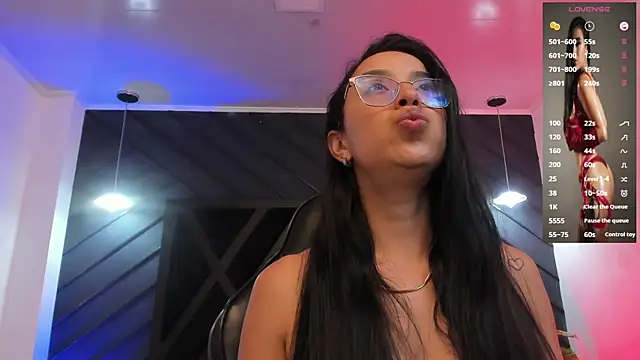 Snapshot of zoe_martins_ chatting on January 14, 2026, 5:29 pm zoe martins online show from January 14, 2026, 5:29 pm