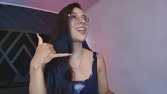 Snapshot of zoe_martins_ chatting on April 9, 2026, 5:29 pm zoe martins online show from April 9, 2026, 5:29 pm
