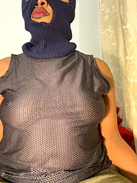Snapshot of MysteryMuffinXXX chatting on September 26, 2025, 10:25 pm MysteryMuffinXXX online show from September 26, 2025, 10:25 pm