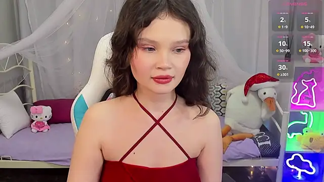 EmilyChaves online show from December 23, 2025, 10:46 am