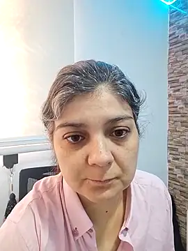 Snapshot of queemking chatting on February 9, 2026, 7:07 pm queemking online show from February 9, 2026, 7:07 pm