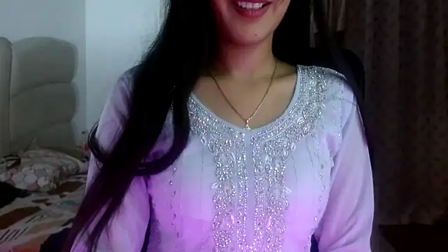 Mini Meera online show from November 2, 2025, 4:42 pm