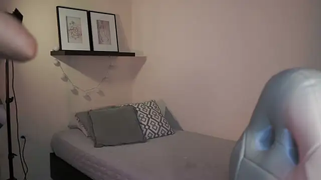 Snapshot of isabella-garcia- chatting on March 5, 2026, 1:56 am isabella-garcia- online show from March 5, 2026, 1:56 am