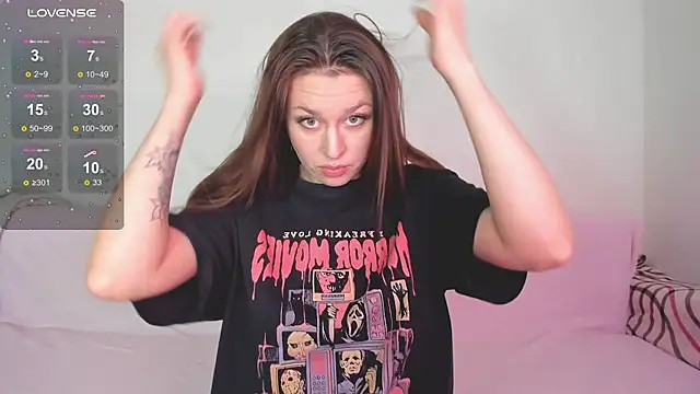 Snapshot of Lil_Foxy9 chatting on February 6, 2026, 8:18 am Lil Foxy9 online show from February 6, 2026, 8:18 am