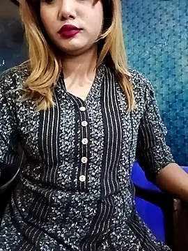 Snapshot of alexa_cam44 chatting on October 30, 2025, 8:31 pm alexa cam44 online show from October 30, 2025, 8:31 pm