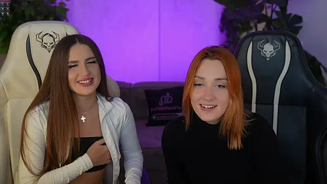 Goldie Flame online show from November 14, 2025, 8:18 pm