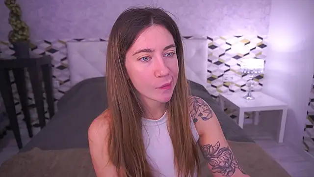 KateShanny online show from April 2, 2026, 6:44 am