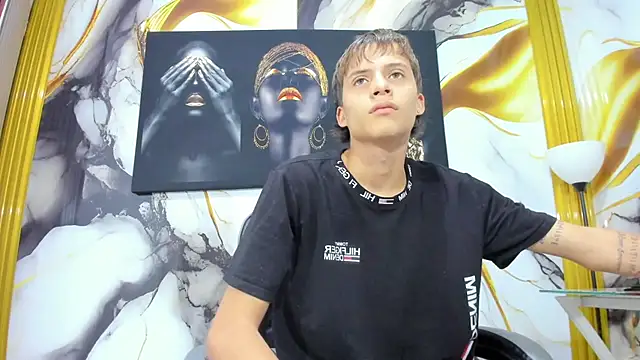mono blonde online show from July 10, 2026, 11:24 am
