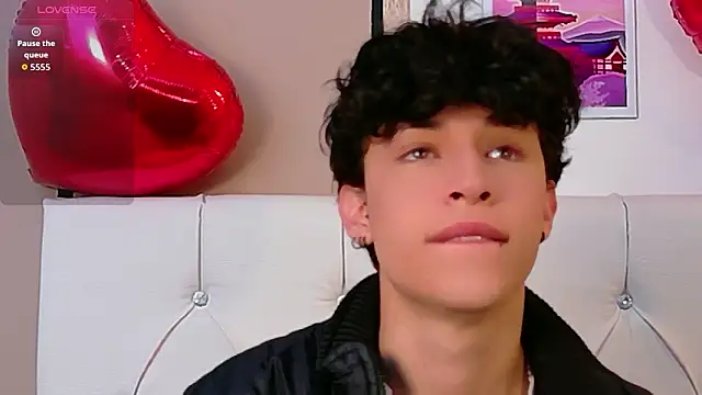 Snapshot of Axel__Evans chatting on March 3, 2026, 1:06 pm Axel Evans online show from March 3, 2026, 1:06 pm