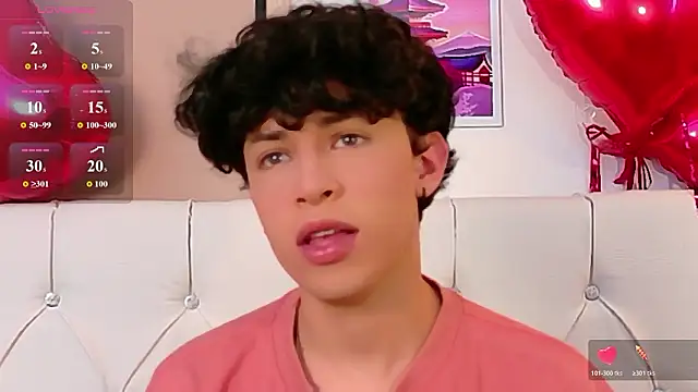 Snapshot of Axel__Evans chatting on March 13, 2026, 1:07 pm Axel Evans online show from March 13, 2026, 1:07 pm