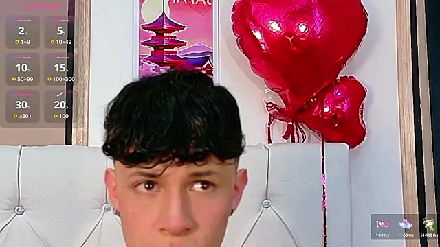 Snapshot of Axel__Evans chatting on March 17, 2026, 12:41 pm Axel Evans online show from March 17, 2026, 12:41 pm