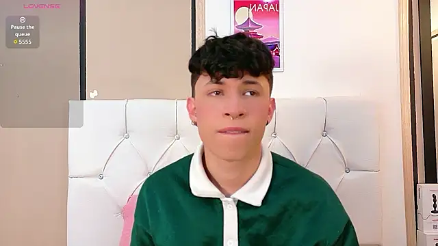 Snapshot of Axel__Evans chatting on March 26, 2026, 12:33 pm Axel Evans online show from March 26, 2026, 12:33 pm