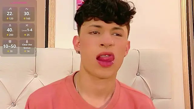 Snapshot of Axel__Evans chatting on March 27, 2026, 12:05 pm Axel Evans online show from March 27, 2026, 12:05 pm