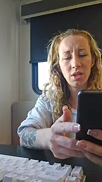 bmorganne420 online show from January 11, 2026, 9:20 pm