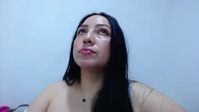 carolina zabala 19 online show from April 13, 2026, 10:48 pm