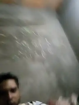 luigy-96 online show from December 17, 2025, 8:48 pm