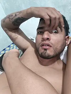 luigy-96 online show from December 21, 2025, 6:09 am