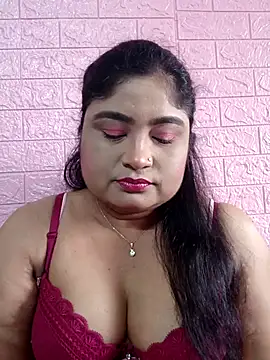 Snapshot of hornyriyanka chatting on January 6, 2026, 2:26 am hornyriyanka online show from January 6, 2026, 2:26 am