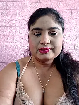 Snapshot of hornyriyanka chatting on January 12, 2026, 2:39 am hornyriyanka online show from January 12, 2026, 2:39 am