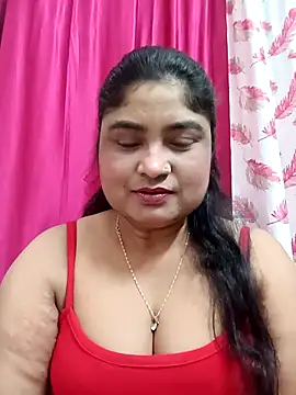 Snapshot of hornyriyanka chatting on February 13, 2026, 10:06 pm hornyriyanka online show from February 13, 2026, 10:06 pm