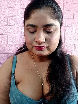 Snapshot of hornyriyanka chatting on February 20, 2026, 2:41 am hornyriyanka online show from February 20, 2026, 2:41 am