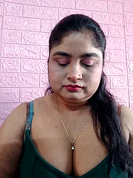 Snapshot of hornyriyanka chatting on February 21, 2026, 2:34 am hornyriyanka online show from February 21, 2026, 2:34 am