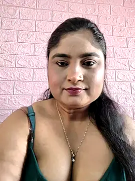 Snapshot of hornyriyanka chatting on February 28, 2026, 2:45 am hornyriyanka online show from February 28, 2026, 2:45 am