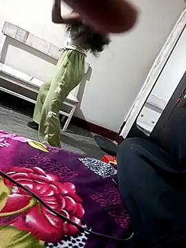 zebba12 online show from November 7, 2025, 1:55 pm