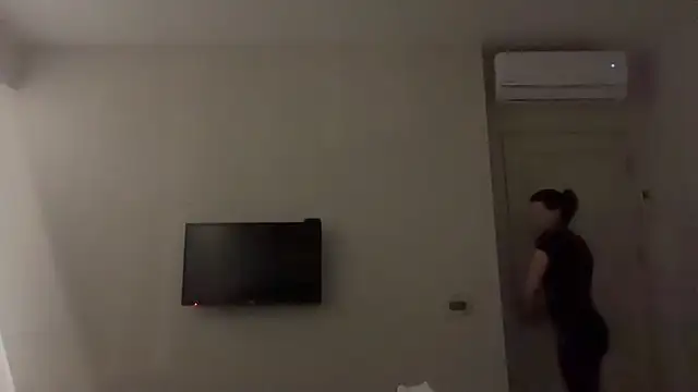 Gilin1 online show from February 11, 2026, 8:03 pm