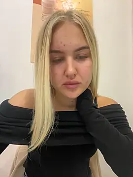 CandyVice online show from December 20, 2025, 5:09 pm