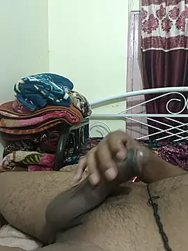 dhanshri143 online show from October 26, 2025, 11:05 am