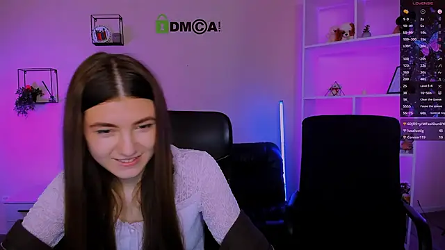 Snapshot of lissa_night chatting on November 17, 2025, 1:06 pm lissa night online show from November 17, 2025, 1:06 pm