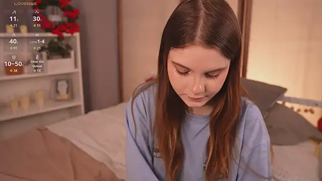 Lu  Lane online show from December 16, 2025, 9:25 am