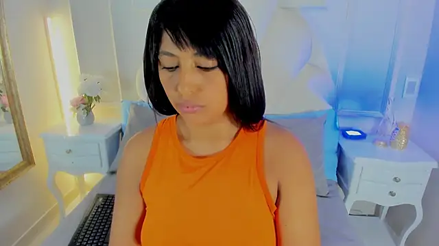 Kaylachannell online show from January 6, 2026, 3:54 am