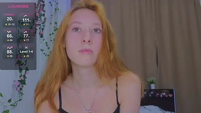 Snapshot of Candy_Flosse chatting on September 20, 2025, 8:37 am Candy Flosse online show from September 20, 2025, 8:37 am