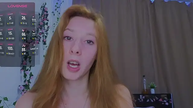 Snapshot of Candy_Flosse chatting on September 24, 2025, 8:39 am Candy Flosse online show from September 24, 2025, 8:39 am