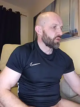 Andrewjames8391 online show from February 19, 2026, 7:10 pm