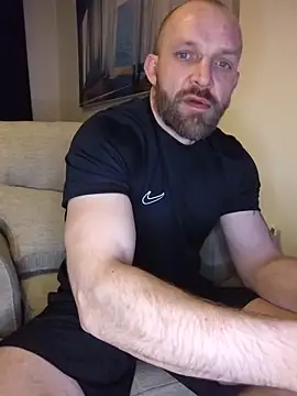 Snapshot of Andrewjames8391 chatting on March 3, 2026, 10:26 pm Andrewjames8391 online show from March 3, 2026, 10:26 pm