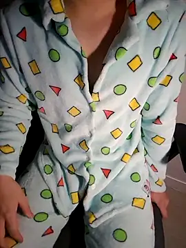 Snapshot of 111owo111 chatting on October 12, 2025, 6:23 am 111owo111 online show from October 12, 2025, 6:23 am