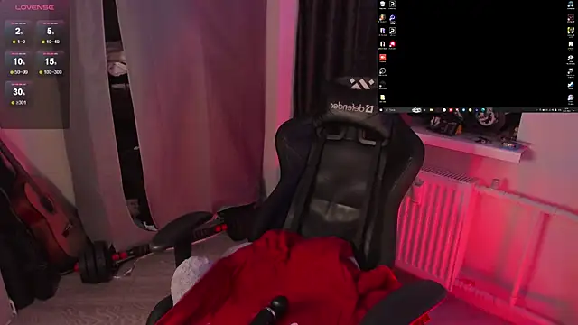 Snapshot of Melante chatting on January 5, 2026, 9:29 pm Melante online show from January 5, 2026, 9:29 pm